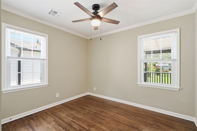 332 E 45th Place, Tulsa, OK 74105