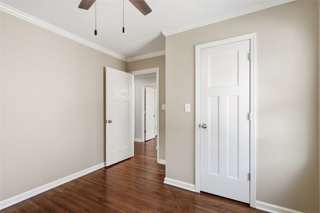 332 E 45th Place, Tulsa, OK 74105