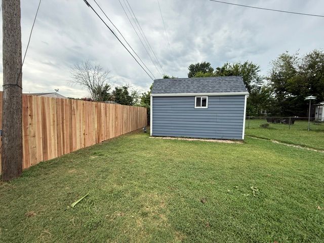 332 E 45th Place, Tulsa, OK 74105