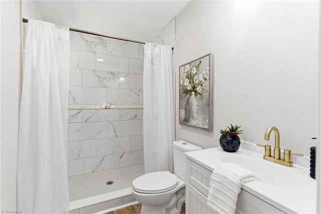 1015 Tabor Street, High Point, NC 27262