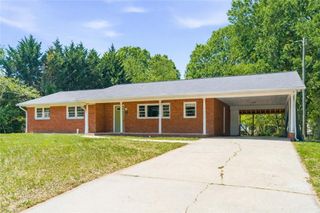 1015 Tabor Street, High Point, NC 27262