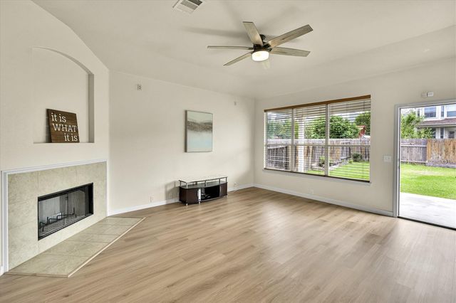 3521 Shiraz LOOP, Round Rock, TX 78665