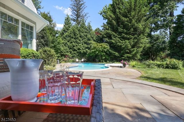 10 Mountain Ter, Montclair Twp., NJ 07043