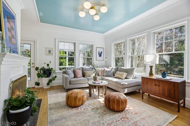 10 Mountain Ter, Montclair Twp., NJ 07043