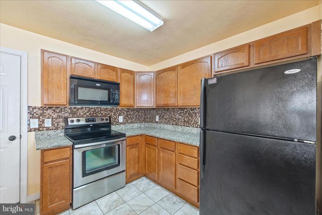 110-A SABRINA LN, Severna Park, MD 21146