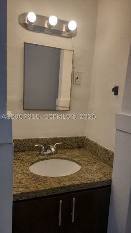 428 NE 82nd St 4E, Miami, FL 33138