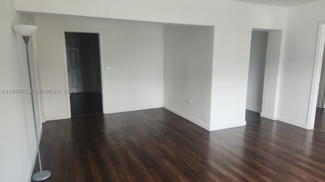 428 NE 82nd St 4E, Miami, FL 33138