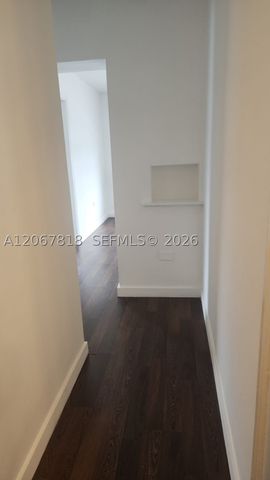 428 NE 82nd St 4E, Miami, FL 33138