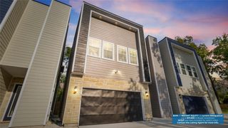 825 Paul Quinn Street B, Houston, TX 77091