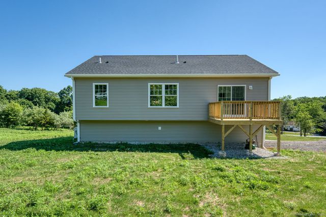 121 Highland View Drive, Windham, CT 06266