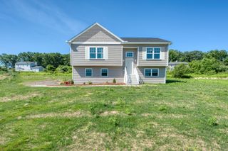 121 Highland View Drive, Windham, CT 06266