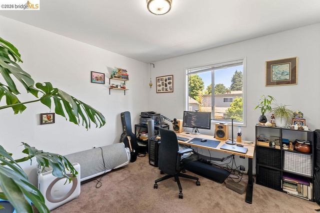 408 38th St, Oakland, CA 94609