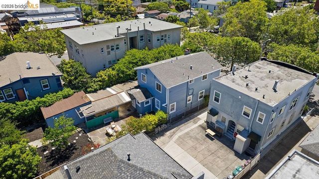 408 38th St, Oakland, CA 94609