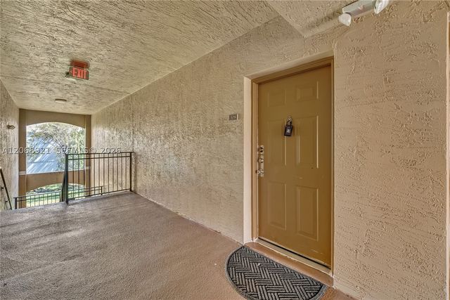 11601 SW 2nd St 21308, Pembroke Pines, FL 33025