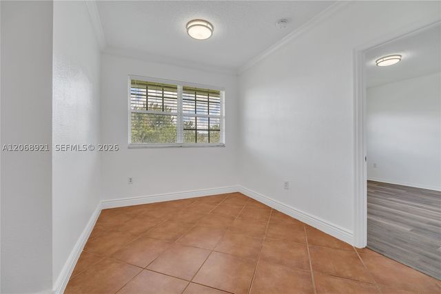 11601 SW 2nd St 21308, Pembroke Pines, FL 33025