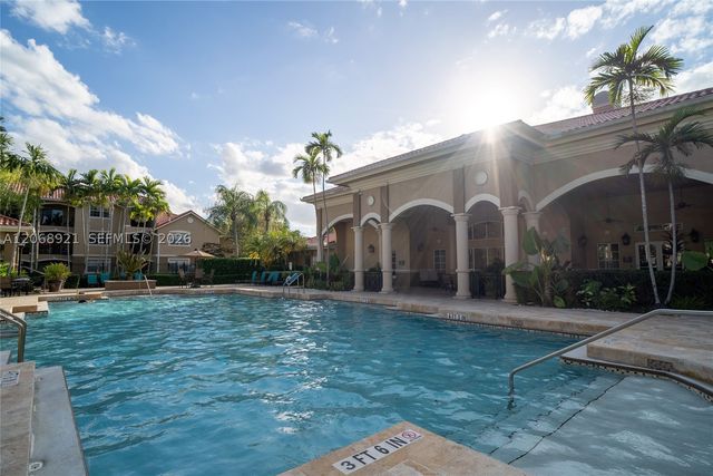 11601 SW 2nd St 21308, Pembroke Pines, FL 33025