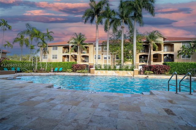 11601 SW 2nd St 21308, Pembroke Pines, FL 33025