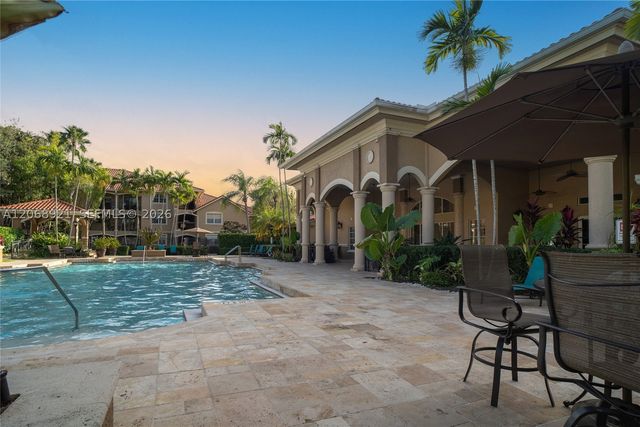 11601 SW 2nd St 21308, Pembroke Pines, FL 33025
