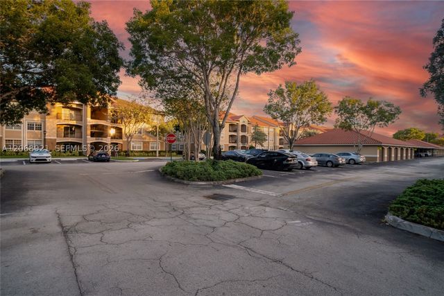11601 SW 2nd St 21308, Pembroke Pines, FL 33025