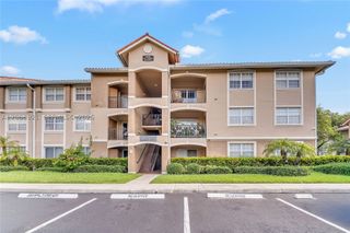 11601 SW 2nd St 21308, Pembroke Pines, FL 33025