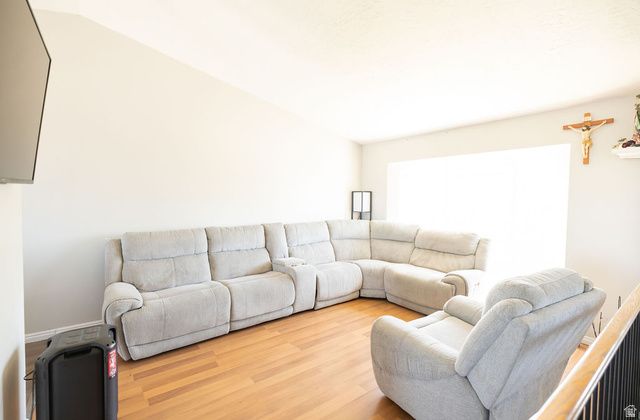 8116 W MEADOW VISTA CT, Magna, UT 84044
