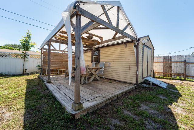 4340 N Mary Circle, Palm Beach Gardens, FL 33410