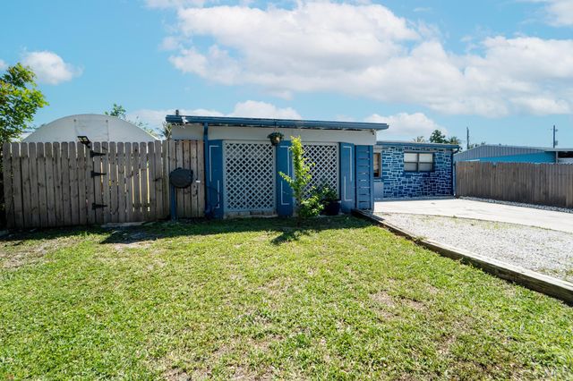 4340 N Mary Circle, Palm Beach Gardens, FL 33410