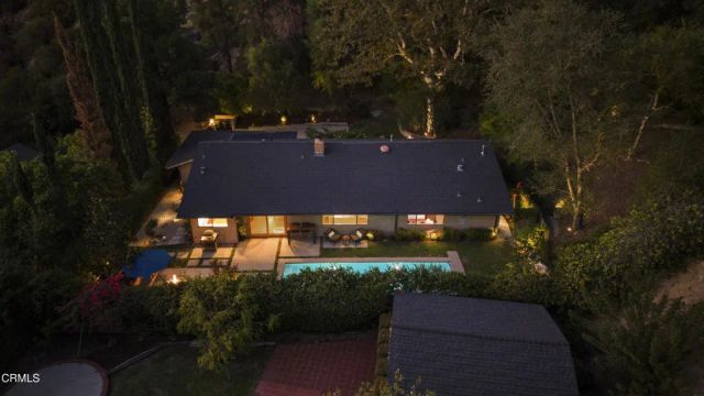 3616 E Chevy Chase Drive, Glendale, CA 91206