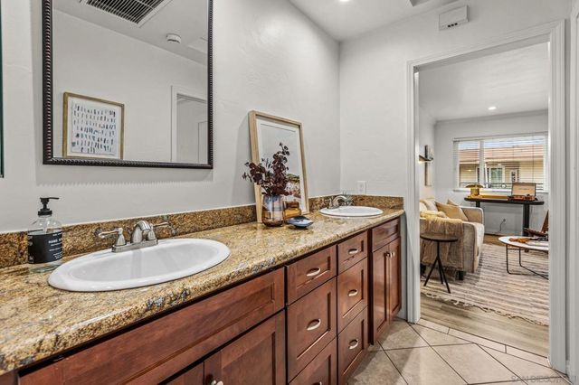 4045 8Th 205, San Diego, CA 92103