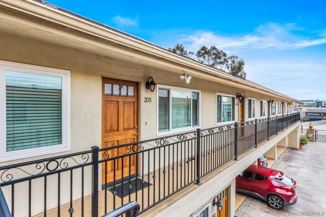 4045 8Th 205, San Diego, CA 92103