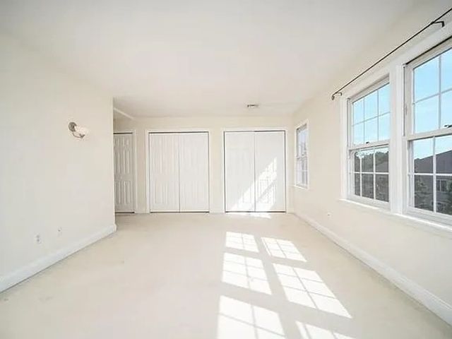 123 Revere St F, Canton, MA 02021