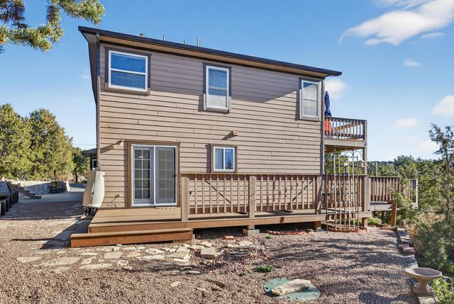 25 Lagarto Road, Tijeras, NM 87059