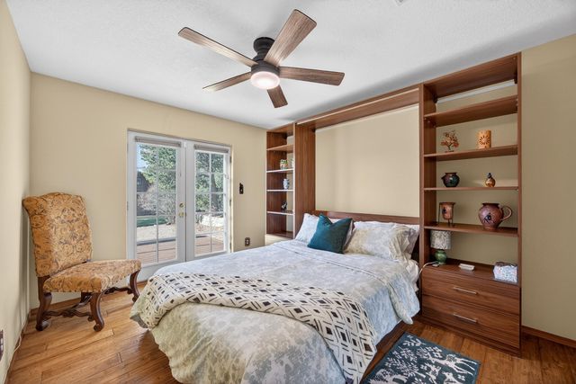 25 Lagarto Road, Tijeras, NM 87059