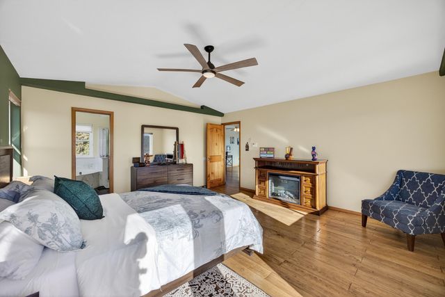 25 Lagarto Road, Tijeras, NM 87059