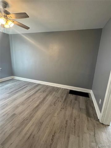 919 S Boyle Avenue, St Louis, MO 63110