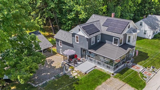 47 Oak Street, Milford, NH 03055