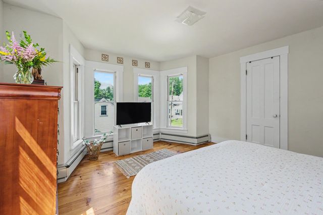 47 Oak Street, Milford, NH 03055