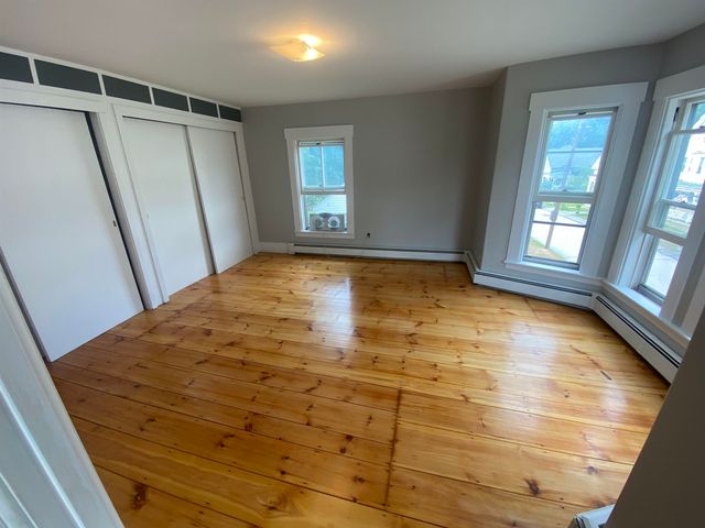 47 Oak Street, Milford, NH 03055