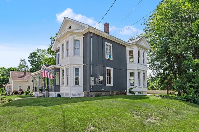 47 Oak Street, Milford, NH 03055