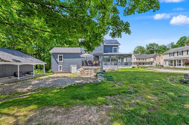 47 Oak Street, Milford, NH 03055