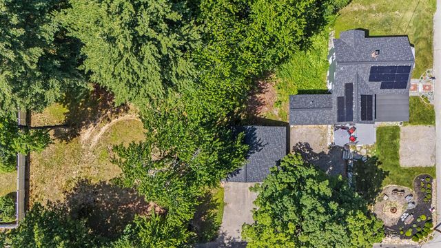 47 Oak Street, Milford, NH 03055