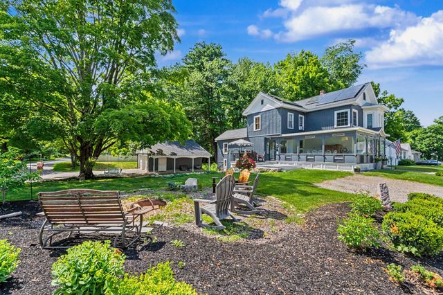 47 Oak Street, Milford, NH 03055
