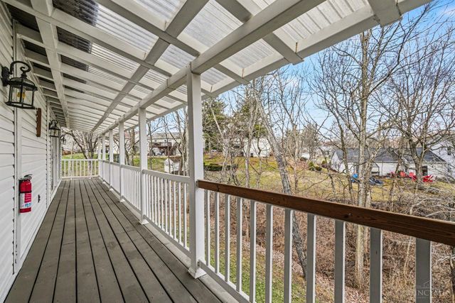 20902 Ridgecliff Court, Lawrenceburg, IN 47025