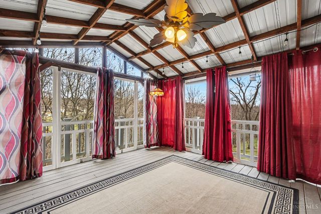 20902 Ridgecliff Court, Lawrenceburg, IN 47025