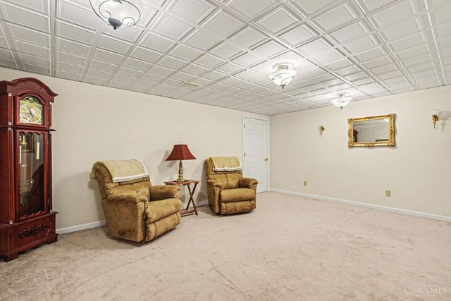 20902 Ridgecliff Court, Lawrenceburg, IN 47025