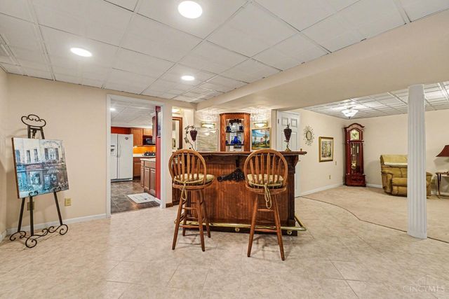 20902 Ridgecliff Court, Lawrenceburg, IN 47025