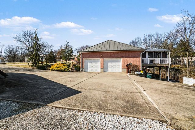 20902 Ridgecliff Court, Lawrenceburg, IN 47025