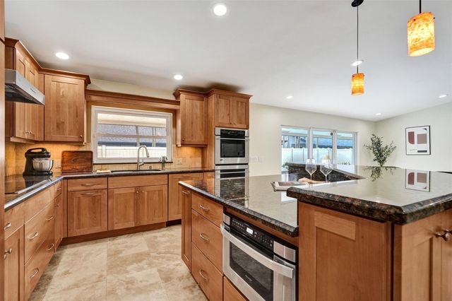 10220 NW 25th Street, Pembroke Pines, FL 33026