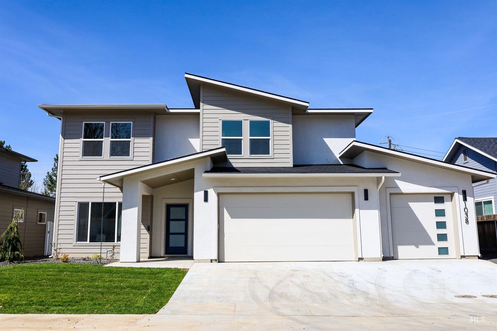 1038 E Fleetwood Ct, Boise, ID 83706