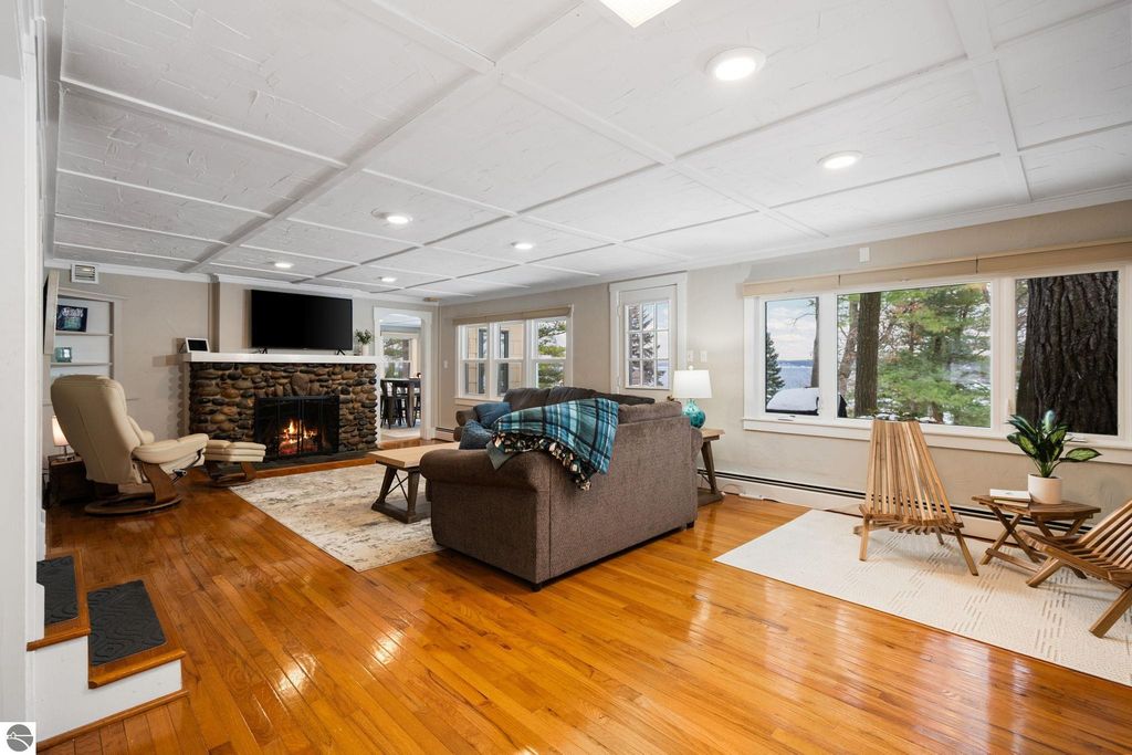 Image 24 of property listing at 7787 East Shore Road, Traverse City, MI 49686